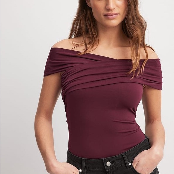 Theory Off-Shoulder Faux Wrap Burgundy Top | XS - Picture 1 of 6